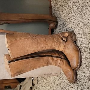 Glaye Bed Stu boots